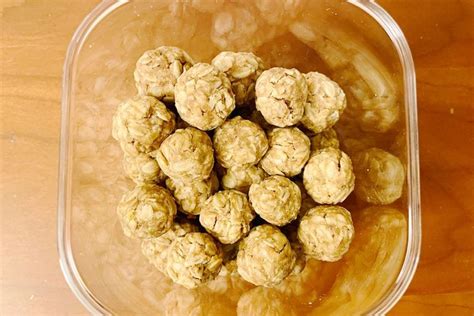 How to Make 3-Ingredient Dog Treats Your Pup Will Love