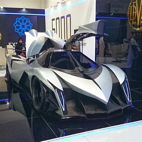 Devel Sixteen Unveiled at Dubai Motor Show Claim 5000 HP and 560km/h Top Speed