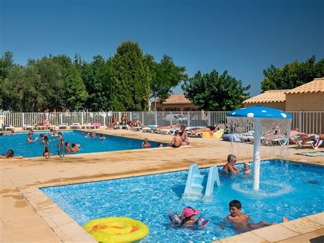 Camping Le Pin Parasol à SAINT THIBERY, tarifs et réservations