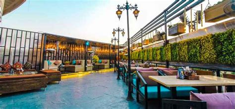 Best Rooftop Bars In Delhi