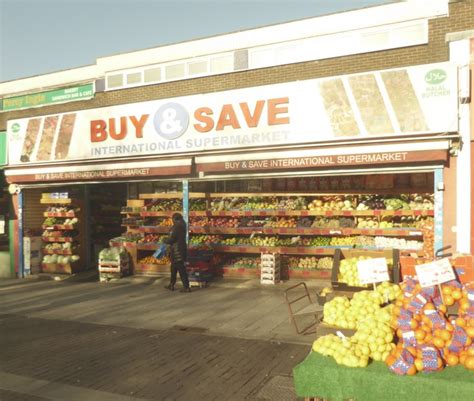 Shop in Walthamstow Market © Marathon :: Geograph Britain and Ireland