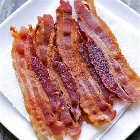 How to Cook Bacon in the Microwave: Quick and Easy Method - Best Cook House