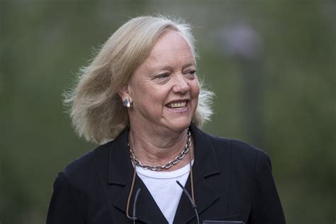 Hewlett Packard CEO Sees Need for Action as Technology Destroys Jobs - WSJ