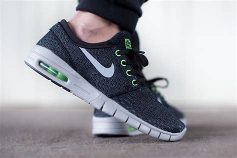 Nike SB Stefan Janoski Max “Wolf Grey/Flash Lime” | SBD