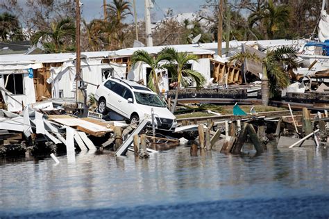 Facing a dire storm forecast in Florida, some officials delayed evacuation - The Japan Times