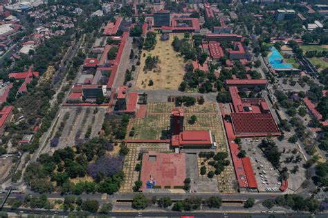 Panorámica de Ciudad Universitaria un día después de la suspensión total de activiades en el ...