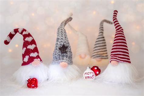 Download Decoration Gnome Holiday Christmas 8k Ultra HD Wallpaper