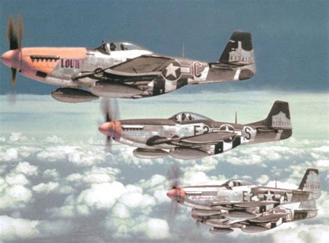 20 Spectacular WWII Color Images Of The P-51 Mustang