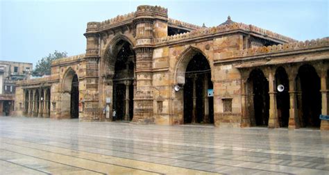 Jama Masjid Ahmedabad (Entry Fee, Timings, History, Built by, Images & Location) - Ahmedabad Tourism