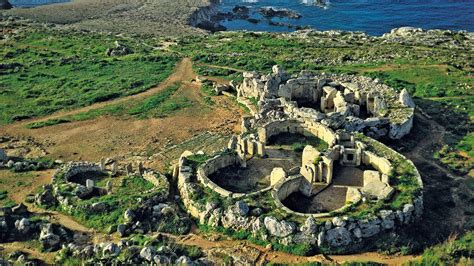 Ġgantija temples Landmark, Malta | YachtCharterFleet