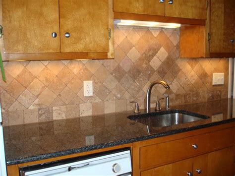 75 Kitchen Backsplash Ideas for 2021! (Tile, Glass, Metal etc.)