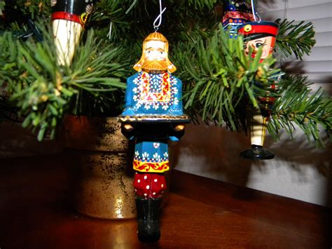 daze of grace: Russian Christmas Ornaments