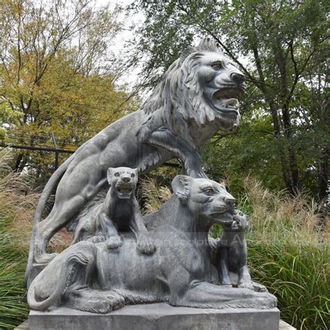 Large Lion Garden Statue