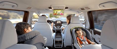 2020 Honda Odyssey Interior | Mid -Michigan Honda Dealers