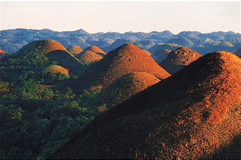 Chocolate Hills in Bohol is World's Famous Land Formation | Attracttour
