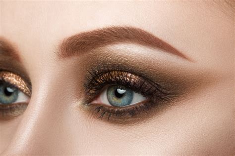 The Best Neutral Eye Shadow That Flatters Everyone - Eye Color - Makeup - DailyBeauty - The ...