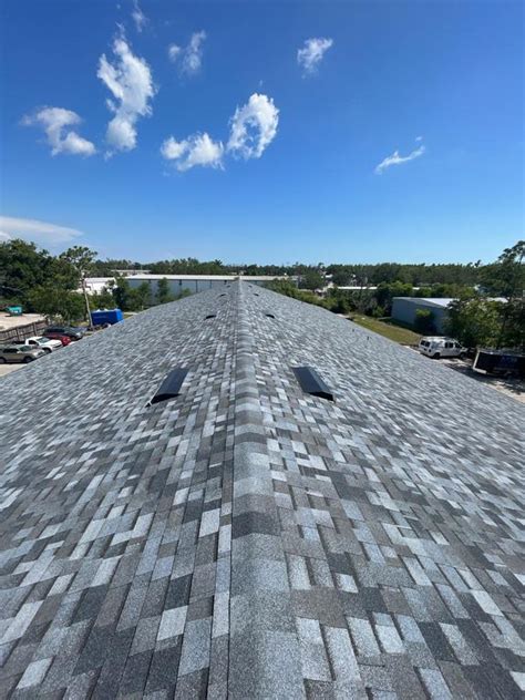 Pacific Wave Shingle Roof | Owens Corning