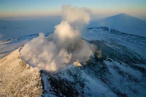 Mount Erebus Largest Eruption