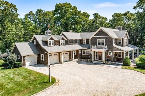 Duxbury, MA Real Estate - Duxbury Homes for Sale | realtor.com®