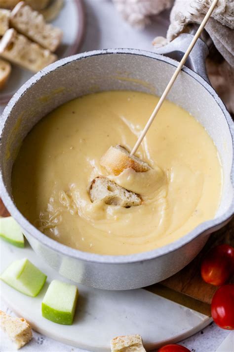 Cheese Fondue | Make Easy Cheese Fondue at Home – WellPlated.com