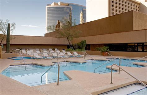 Hyatt Regency Phoenix (Phoenix, AZ) - Resort Reviews - ResortsandLodges.com