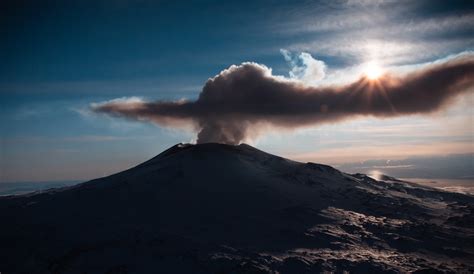 Dispatches from Antarctica: Mt. Erebus, the Most Polar Extreme | NOVA | PBS