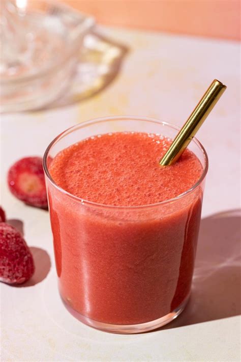 4 Refreshing Summer Fruit Smoothies - Bessie Bakes