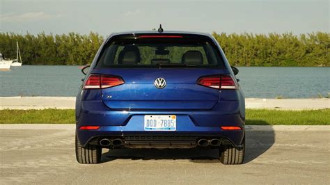 2018 Volkswagen Golf R Review: Grown Up Golf