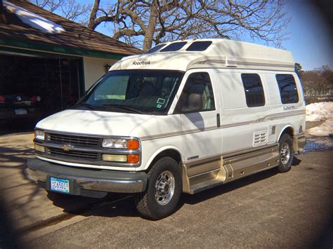 Roadtrek for Sale: 2002 Roadtrek 190 Popular for sale $25,000