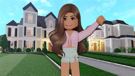 MY NEW FAMILY HOUSE TOUR | Bloxburg - YouTube