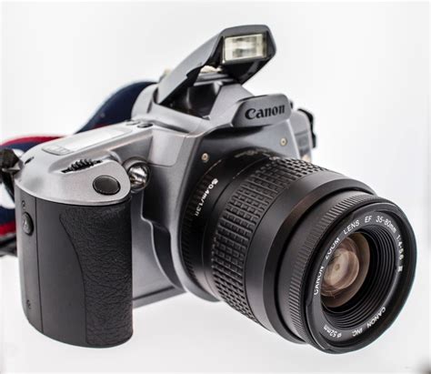 Canon EOS Rebel GII 35mm SLR Camera with 35-80mm Zoom Lens