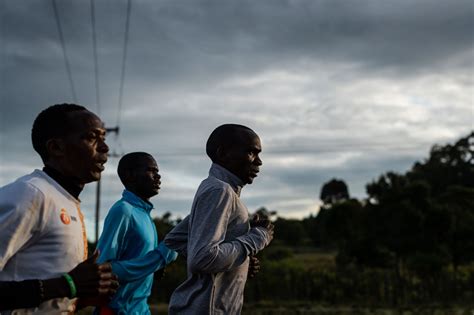 Eliud Kipchoge Is Set to Break the 2-Hour Marathon Barrier | WIRED