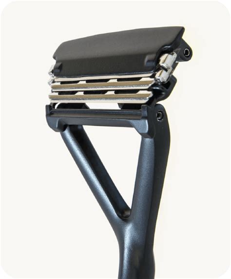 The Leaf Razor | Our Three-Blade Pivoting-Head Razor | Leaf Shave