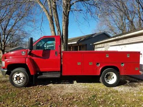 Chevrolet kodiak c4500 (2004) : Medium Trucks