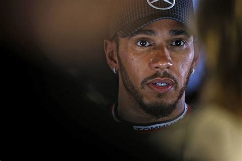 “Why Is George Not Crying”: Lewis Hamilton’s Expert Opinion to Mercedes ...