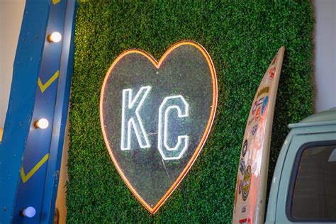 Charlie Hustle Heart KC LED Neon — The Photo Bus Kansas City