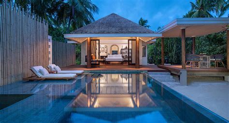 Maldives Pool Villa | Beach Pool Villa at Anantara Kihavah