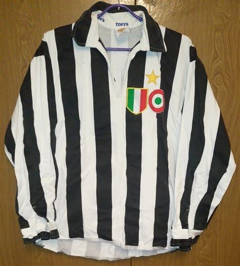 Juventus Retro Replicas football shirt 1960 - 1961.