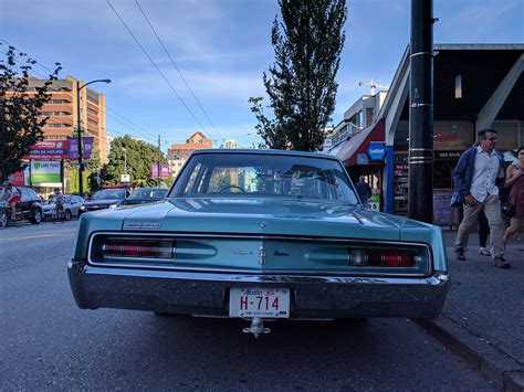 Old Parked Cars Vancouver: 1968 Chrysler Newport Custom