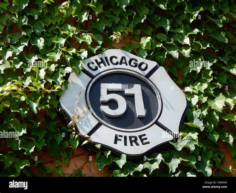 Chicago fire station 51 hi-res stock photography and images - Alamy