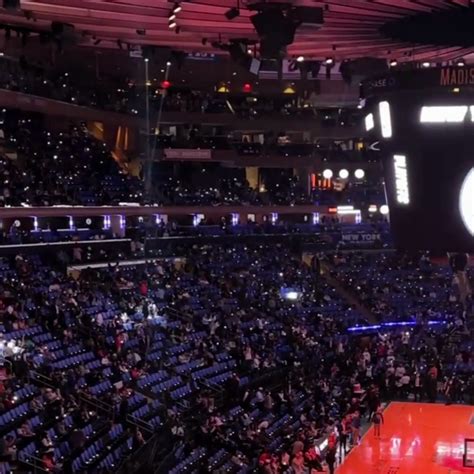 x - KNICKS ON MSG on Twitter: "Stage is set 📸 LET'S GO KNICKS!"