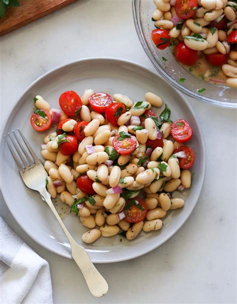 Easy Cannellini Bean Salad - 5 Minute Recipe! - Cook At Home Mom