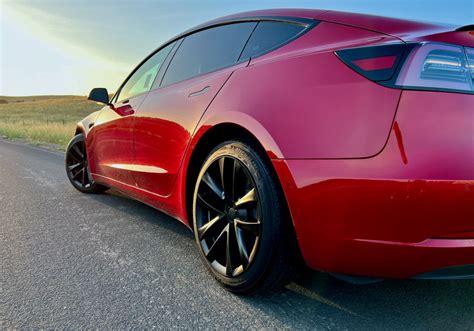 Tesla Model 3 Matte Black (18-in) Arachnid Plaid Wheel Cover Set – TESLARATI Marketplace