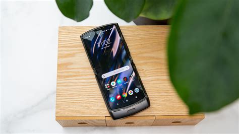 Motorola Razr (2019) review | Tom's Guide