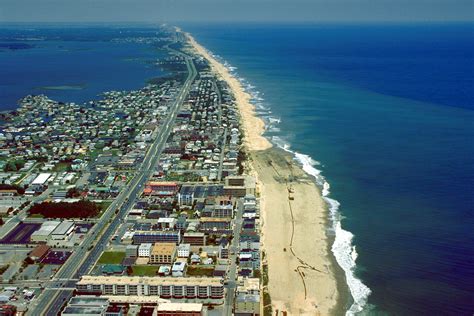 File:Ocean City Maryland aerial view north.jpg - Wikimedia Commons
