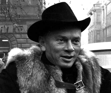 Yul Brynner Biography - Facts, Childhood, Family Life & Achievements