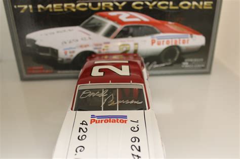 David Pearson #21 Autographed Purolator 1971 Mercury Cyclone 1:24 University of Racing Nascar ...