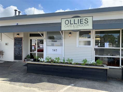 Menus | Ollies Cafe & Grocer