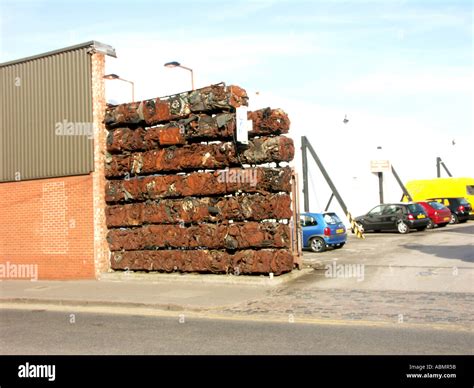 Car Crushed Into Cube High Resolution Stock Photography and Images - Alamy