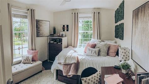 Dorm Room Inspo at High Point University | Chic dorm room, Dorm room, Room